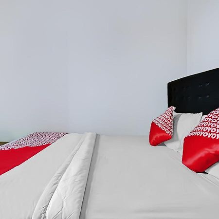 בנדונג Oyo 3752 The Summit Residence מראה חיצוני תמונה